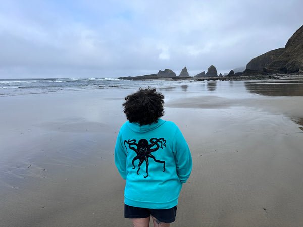 Octopus Kraken Ultra Soft Zip up-Hoodie - Unisex Teal