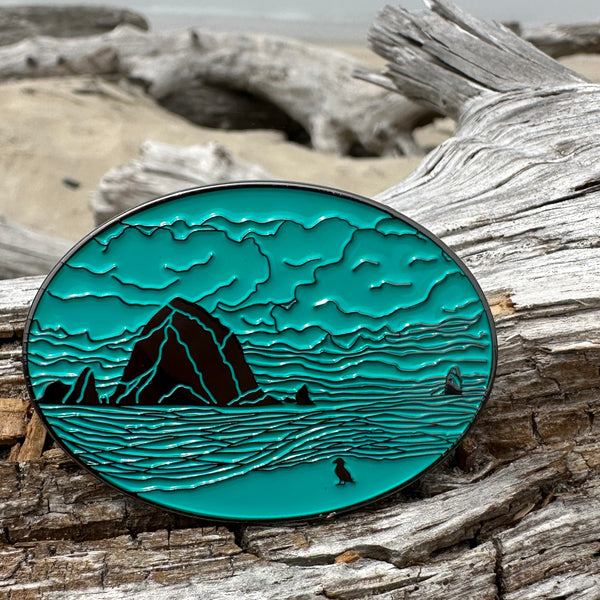 Haystack Humpback Lapel Pin