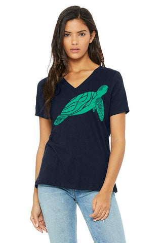 Sea Turtle  T-Shirt - Women's V-Neck Navy