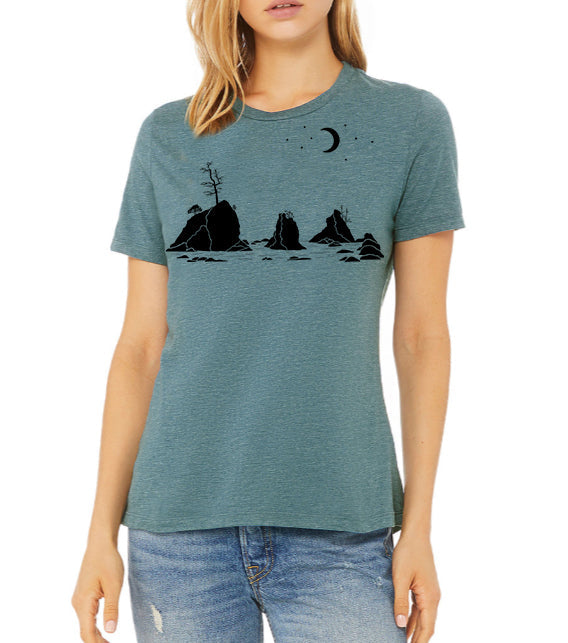 Moon Over Three Graces T-Shirt - Women's Heather Deep Teal